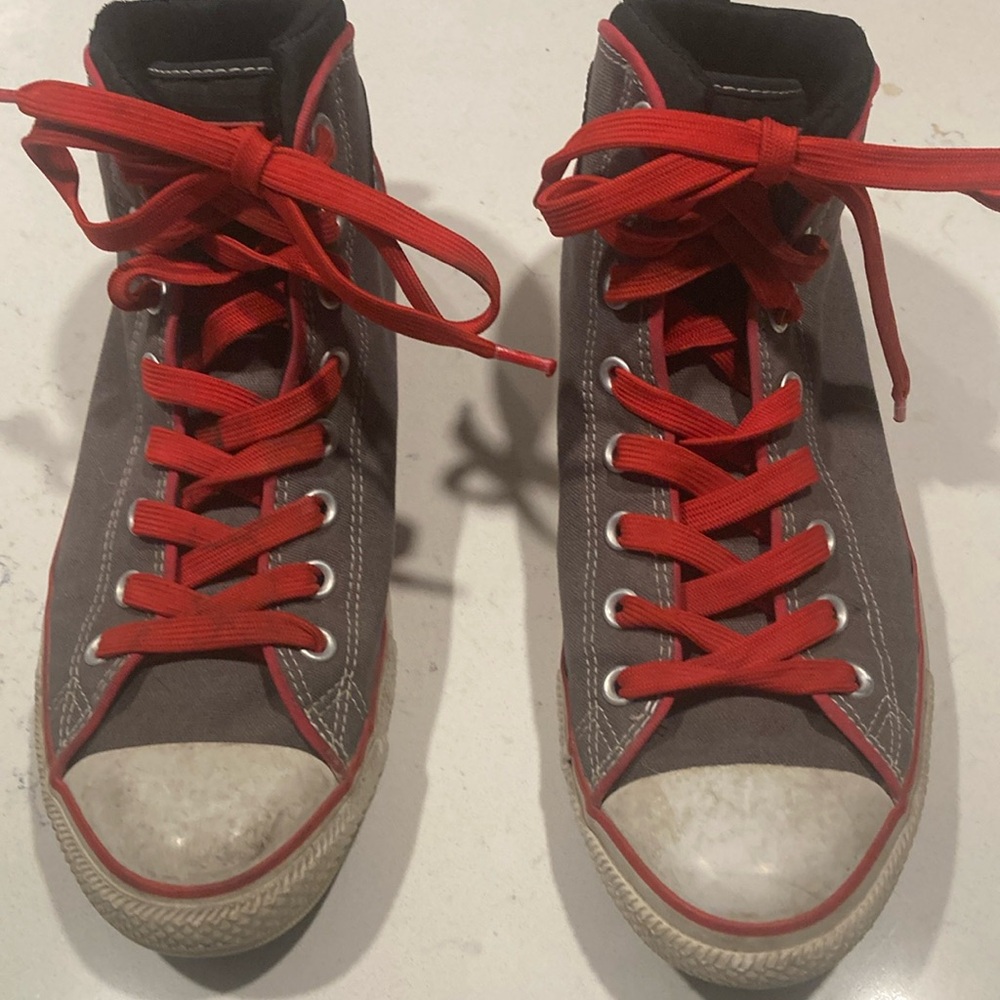 Mens Converse Chuck Taylors